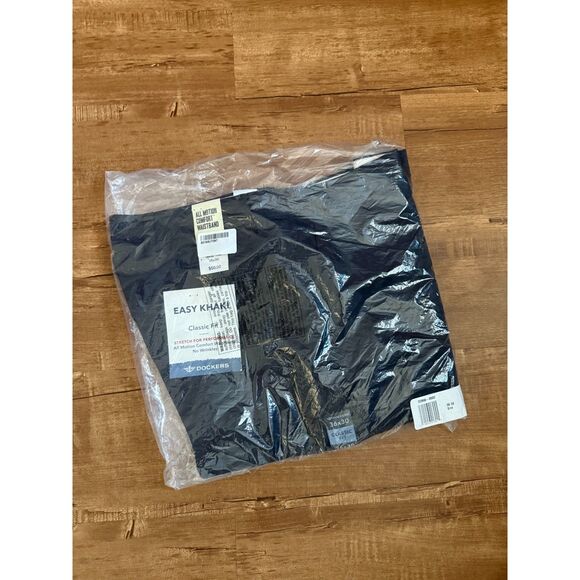 Dockers Easy Khaki Classic fit pants 36x30 - Picture 6 of 6